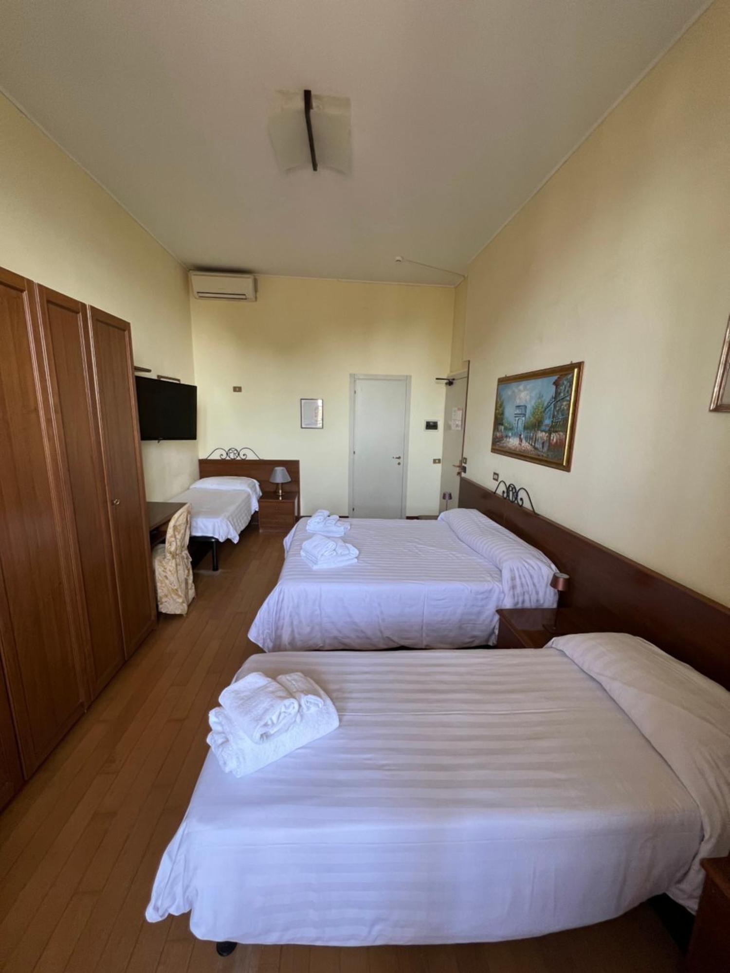 Hotel Petit Royal Ospedaletti Luaran gambar