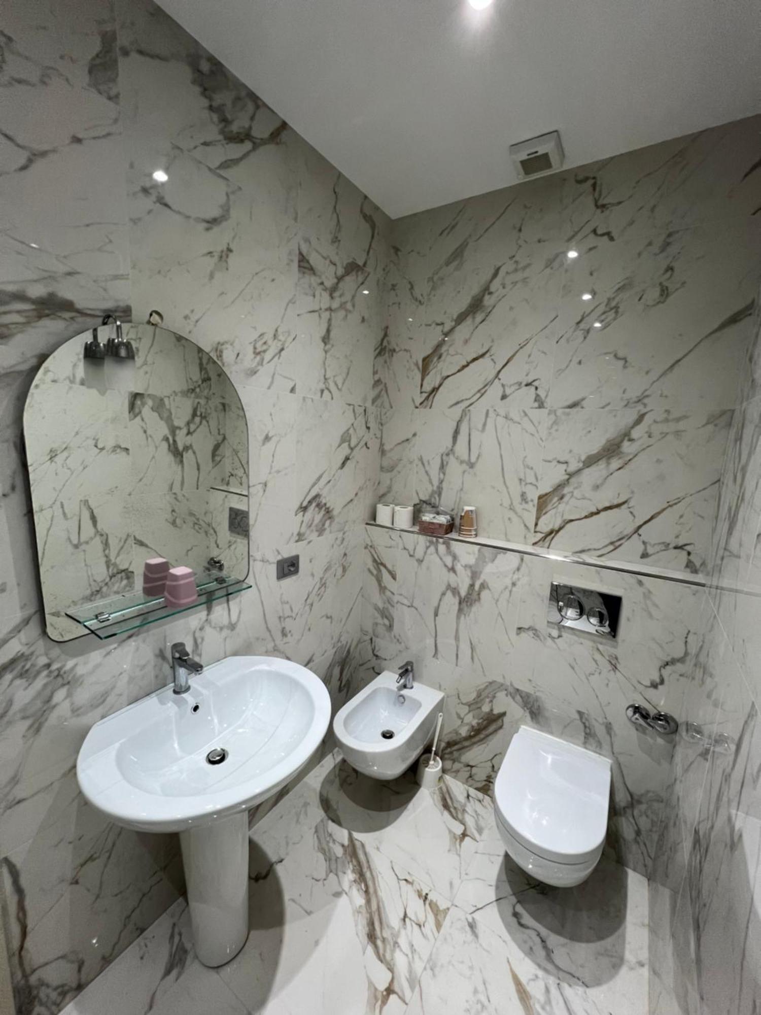 Hotel Petit Royal Ospedaletti Luaran gambar