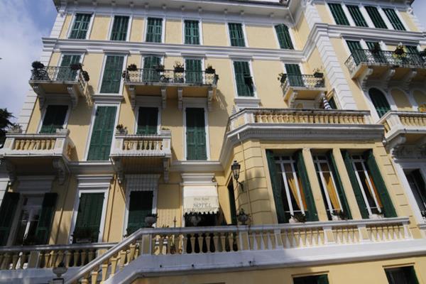Hotel Petit Royal Ospedaletti Luaran gambar