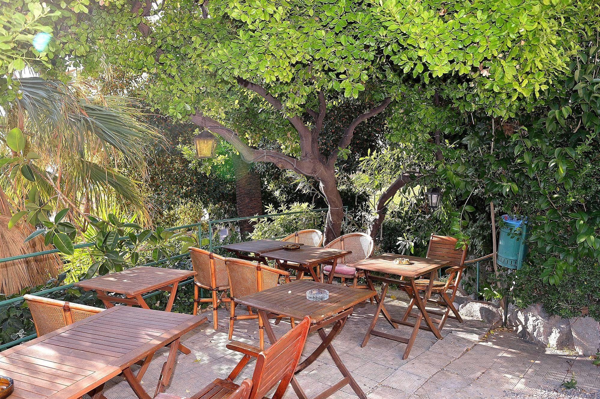 Hotel Petit Royal Ospedaletti Luaran gambar